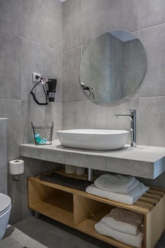 IMG-4b8c8c2a7165e53813aea8f3f04452dc-V