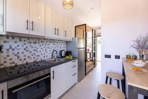 IMG-a81ac613b466effd3bddf68381f42008-V