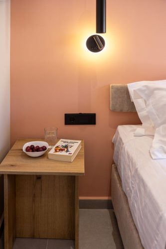 IMG-be9c743a0fb0f79503bfccf6ad829b20-V